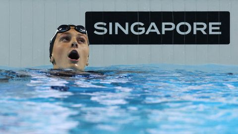 Kanadska plavalka Summer McIntosh dominira na svetovnem prvenstvu s tretjim zlatom