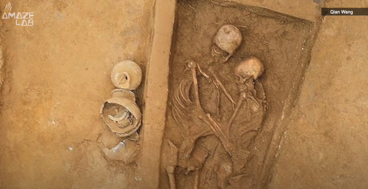 Hiinas leiti 1500 aastat tagasi surnud paar, kes oli maetud teineteise embuses