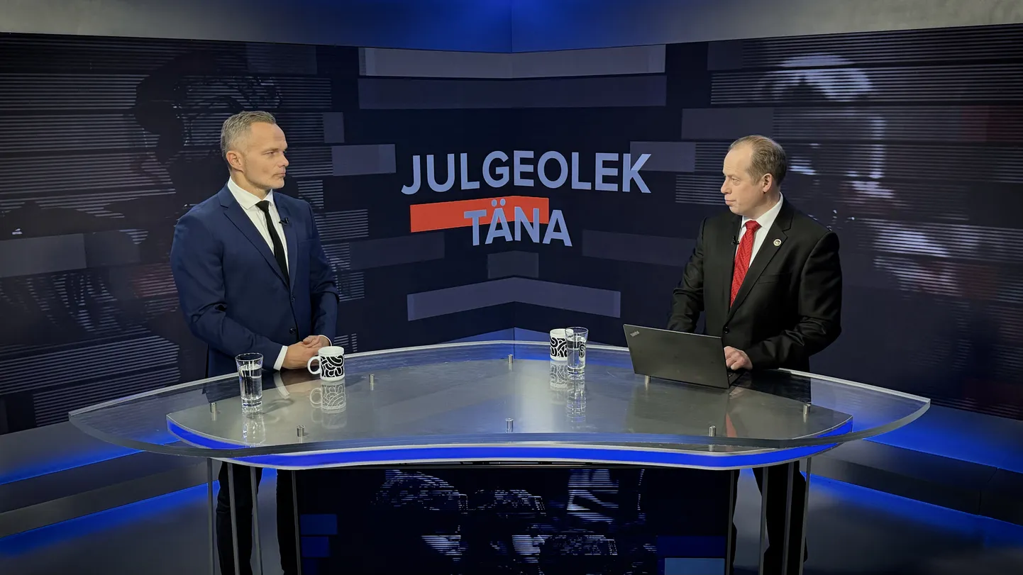 Postimees TV saate «Julgeolek täna» saatejuhid Meelis Oidsalu ja Erkki Koort.
