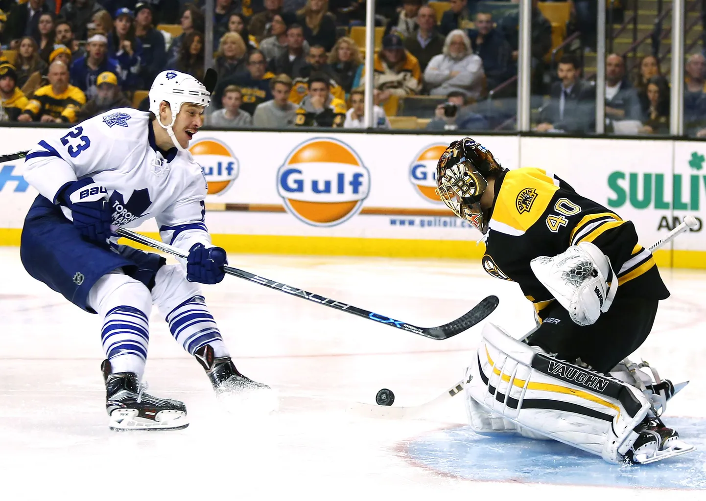 Shawn Matthias ja Tuukka Rask