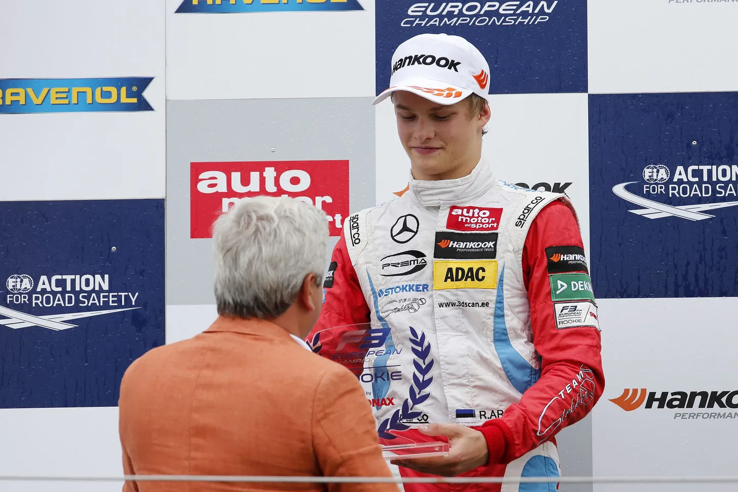 Ralf Aron Zandvoortis.