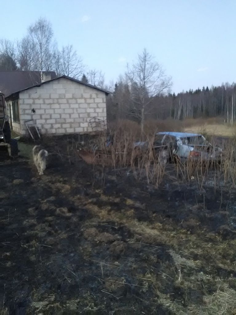7. aprillil kella 14.11 ajal süttis Põlva vallas Lootvina külas järelevalveta jäetud suitsuahjust lennanud sädemest ligi poolteist hektarit kulu ja võsaalust. Päästjad kustutasid hooneid ohustanud põlengut peaaegu kolm tundi.