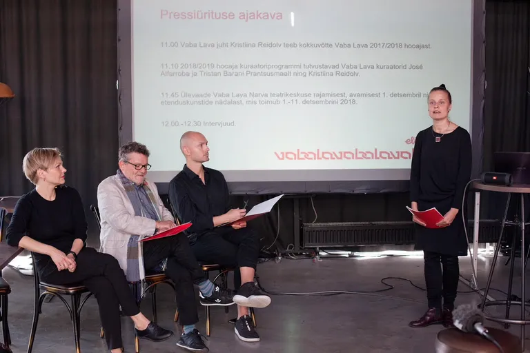 Fotol paremalt: Vaba Lava tegevjuht Kristiina Reidolv, Vaba Lava kuraatorid José Alfarroba ja Tristan Barani ning Marje Kidron Prantsuse Instituudist.