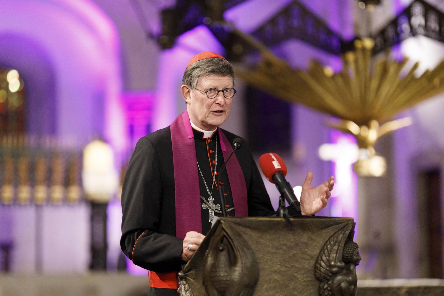 Kölni peapiiskop kardinal Rainer Maria Woelki mullu esimese advendi eel peetud oikumeenilisel jumalateenistusel Pühade Apostlite basiilikas.