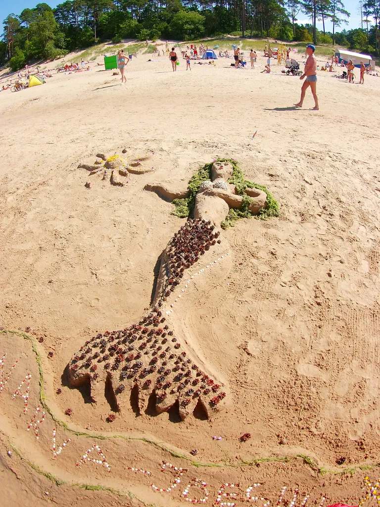Фигура из песка. 