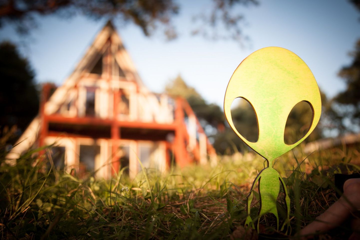 Müstilistest teemadest tuntuim on Häädemeeste UFO lugu.