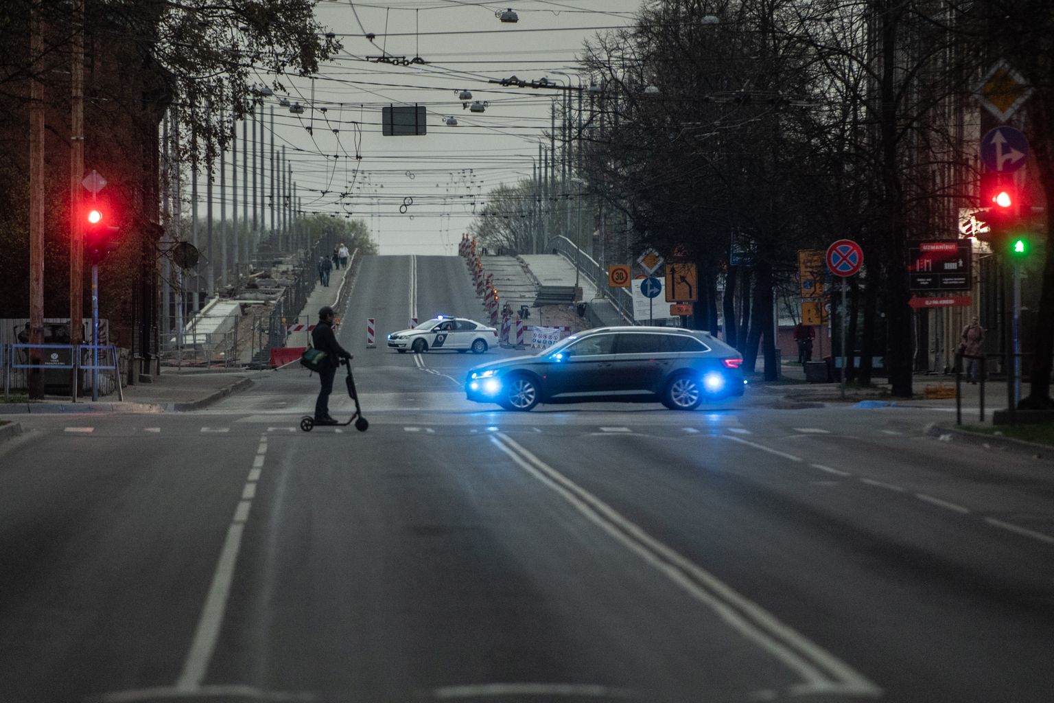 Закрытый Деглавский мост