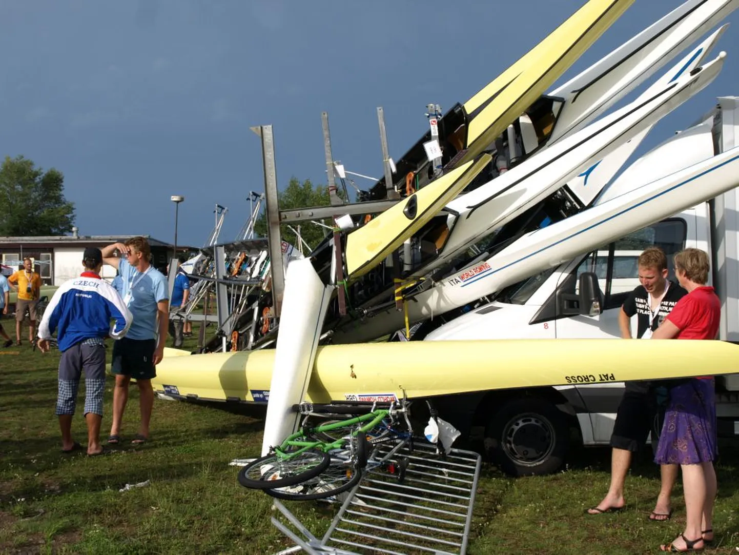 Purunenud paadid U23 maailmameistrivõistlustel 2009.