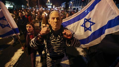 Iisraelis avaldati massiliselt meelt Netanyahu «häbi valitsuse» vastu