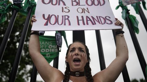 Meeleavaldajad nõuavad Bidenilt rohkemat abordiõiguste kaitsmiseks
