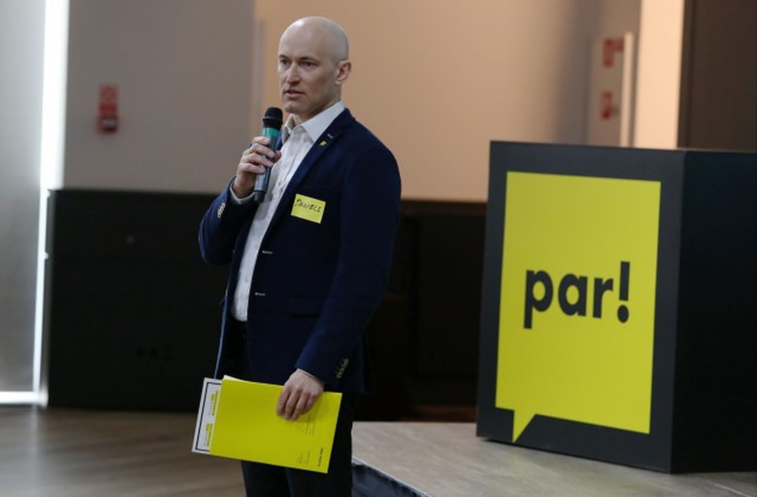 Partijas "Kustība "Par!"" vadītājs Daniels Pavļuts piedalās partijas kongresā, kurā apspriež partijas gatavošanos 2018.gada Saeimas vēlēšanām