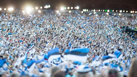 Enam kui 100 000 inimest kinkisid Eestile väärilise juubelipeo