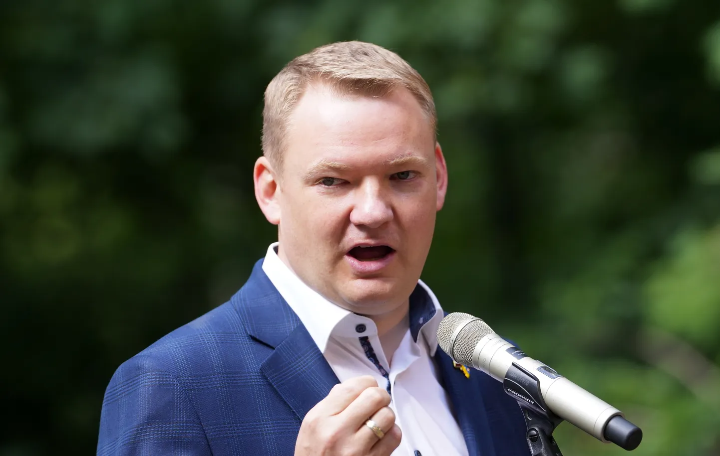 Представитель "Объединенного списка" Эдвард Смилтенс