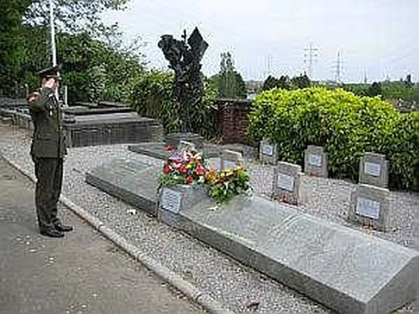 Мемориал в Маршьен-о-Пон.