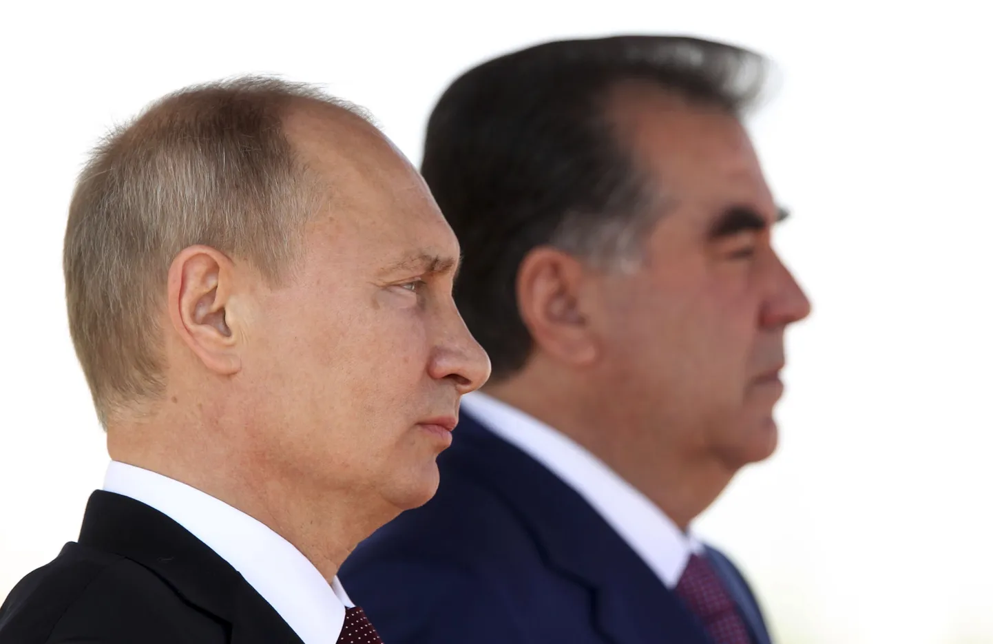 Vene president Vladimir Putin (vasakul) ja tema Tadžiki kolleeg Emomali Rahmon täna Dušanbes.