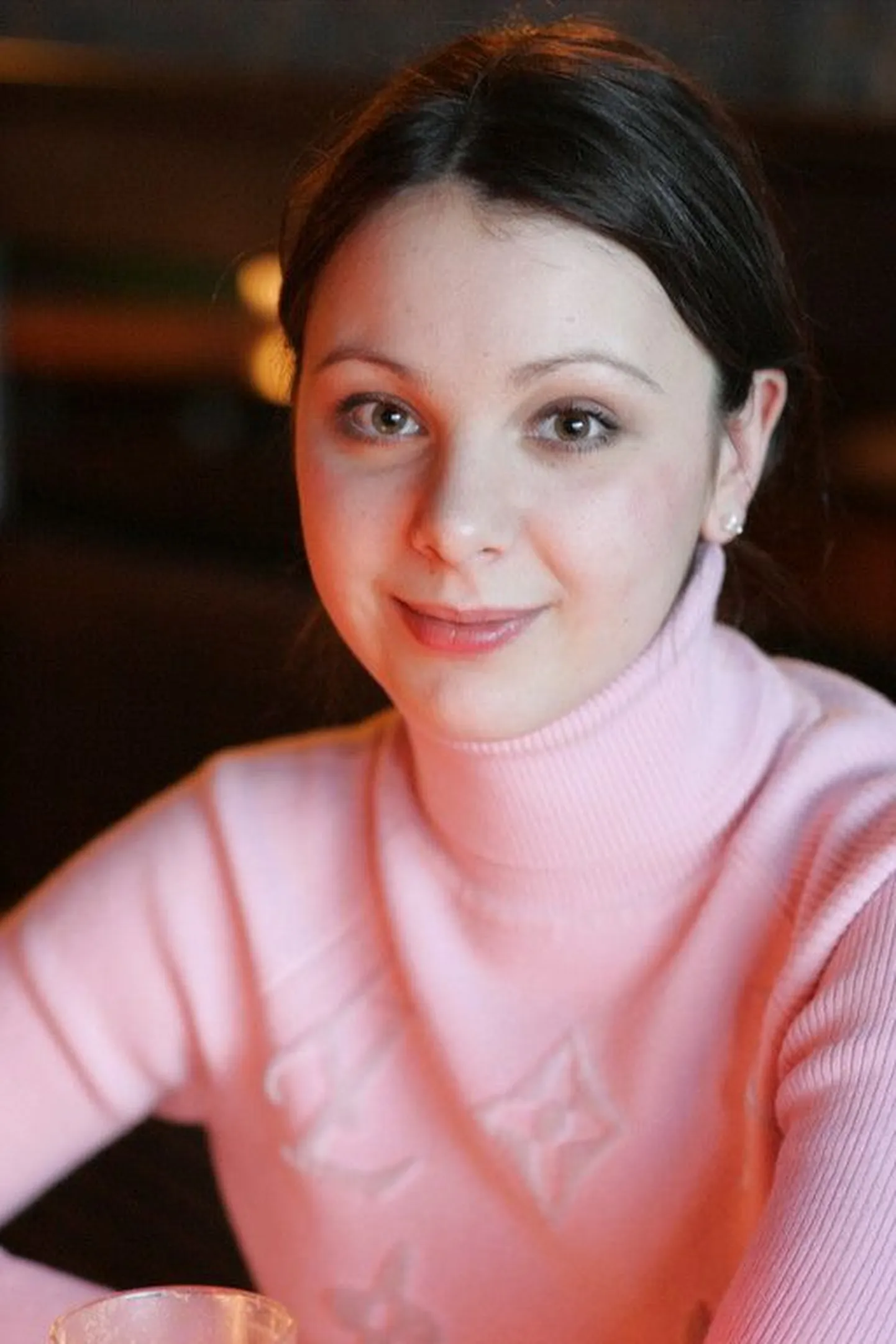 Актриса Алина Кармазина.
