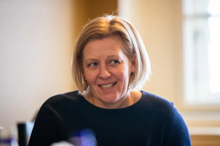 Annely Akkermann.