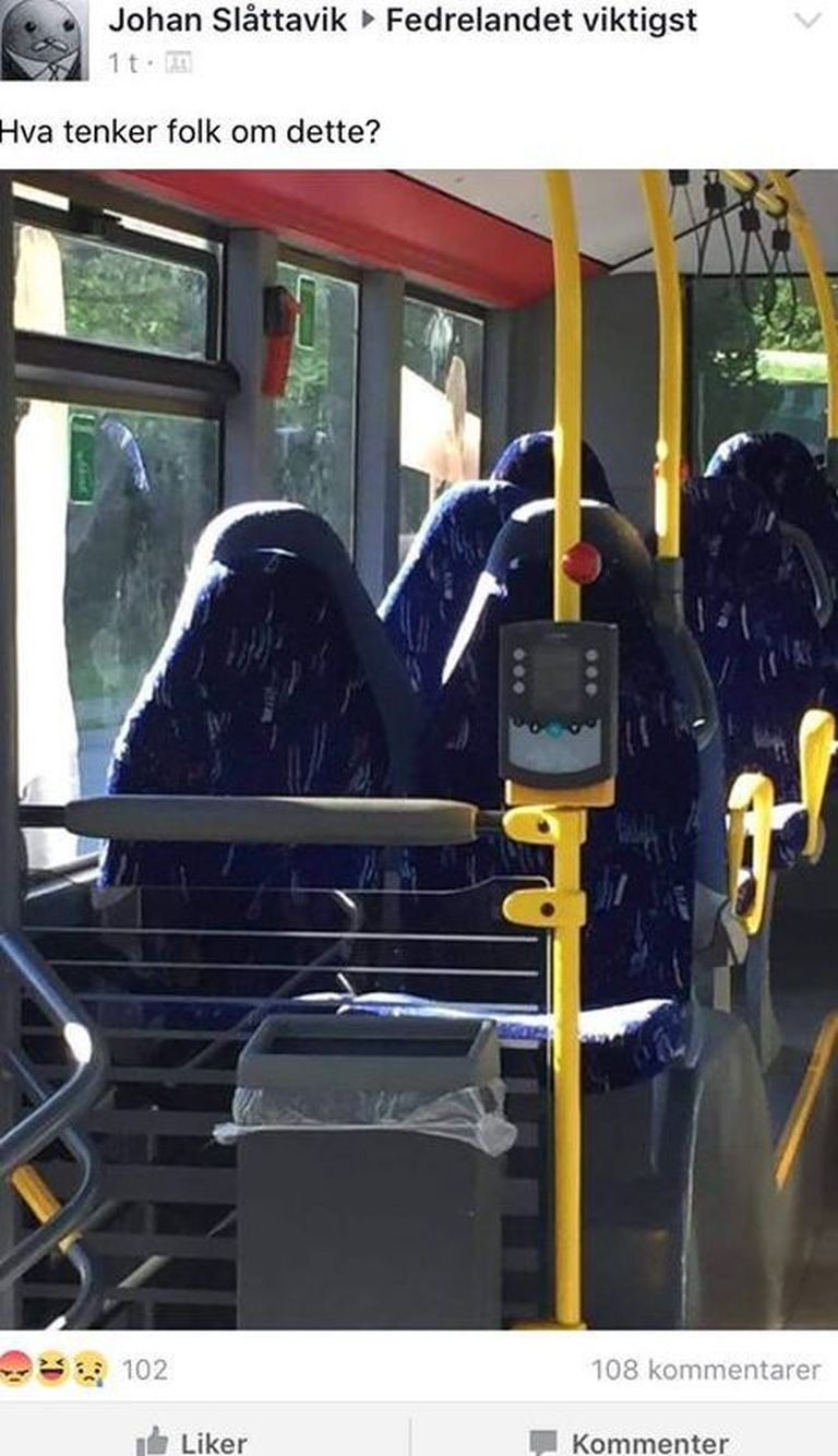 Foto Facebookist. Bussiistmeid peeti burkades mosleminaisteks