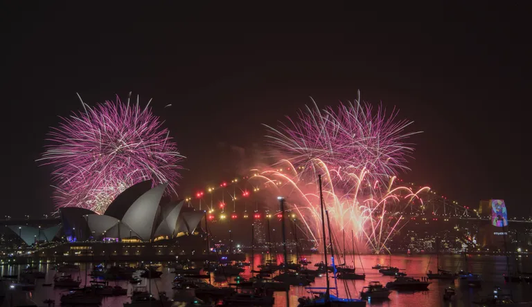 Eelilustulestik Austraalias Sydney sadama