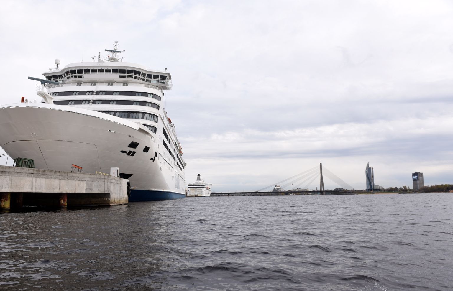 Prāmis "Tallink" piestātnē iepretim "Andrejostas Jahtklubam". Ilustratīvs attēls