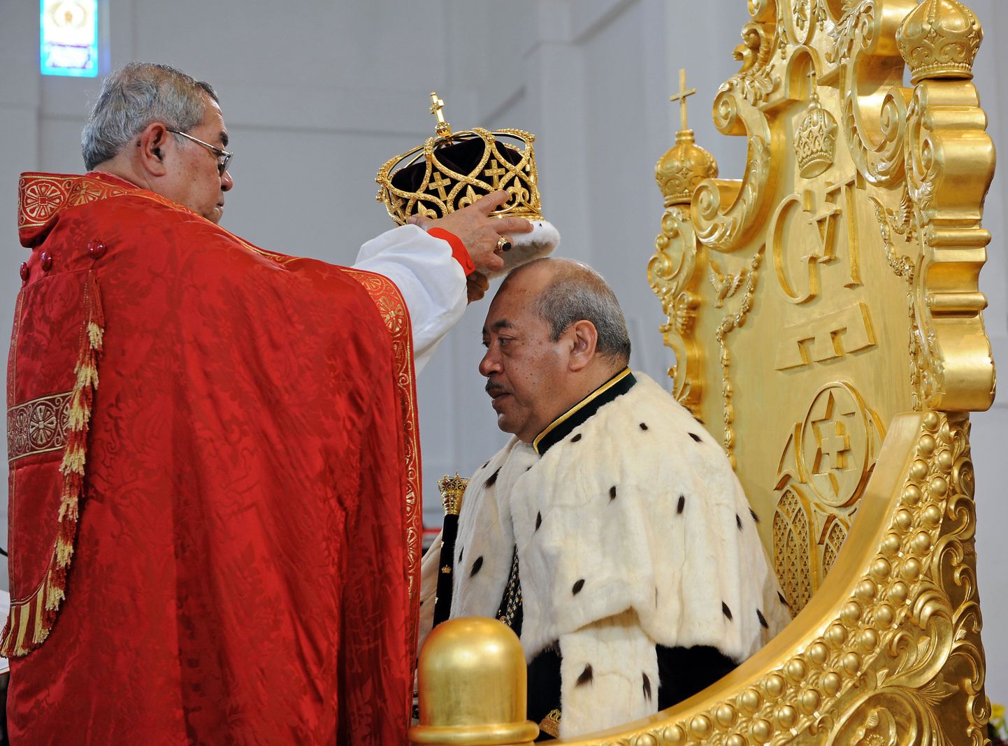Tonga uue kuninga Siaosi (George) Tupou V kroonimine