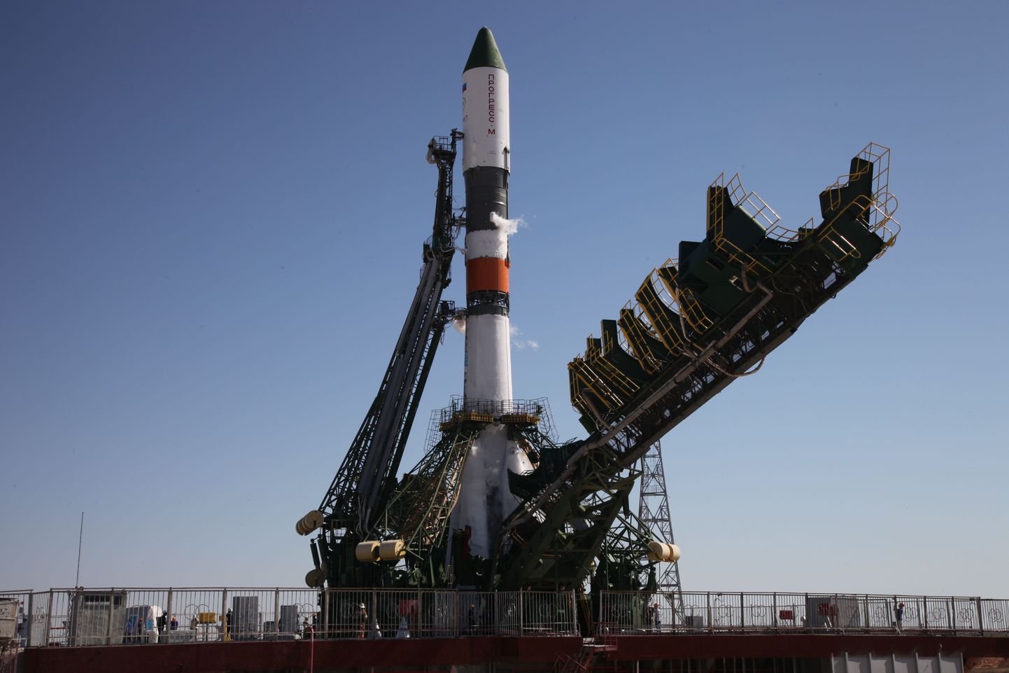 Progress M-28M veolaev juuli alguses Baikonuri kosmodroomil.
