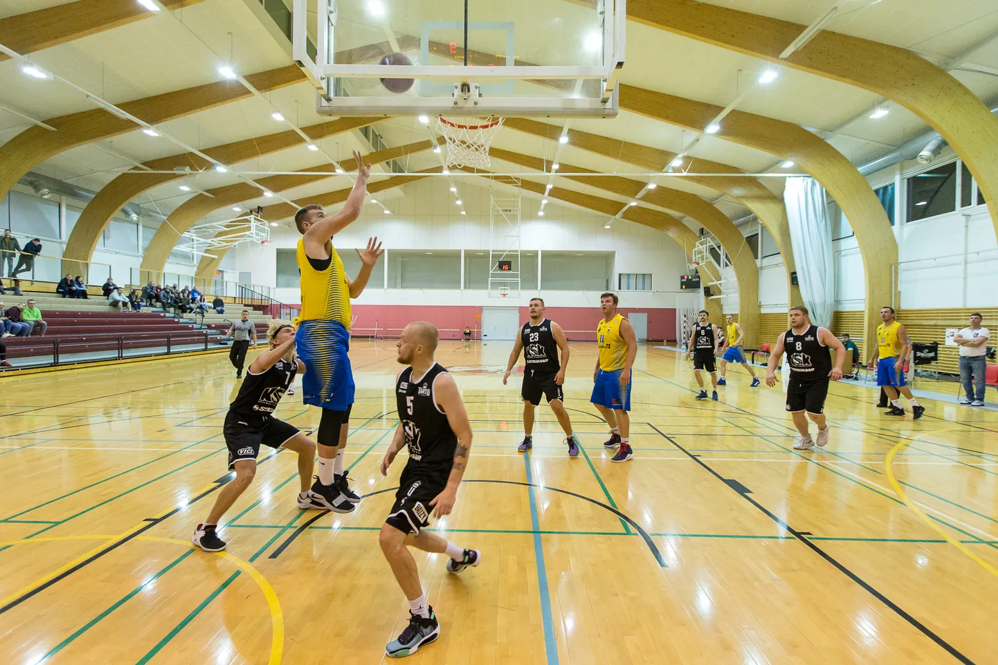 Muude spordiürituste seas jääb Jõhvi spordihoones pidamata ka 27. märtsi õhtuks kavandatud HITO/Karjamaa mäng Eesti esiliigas.