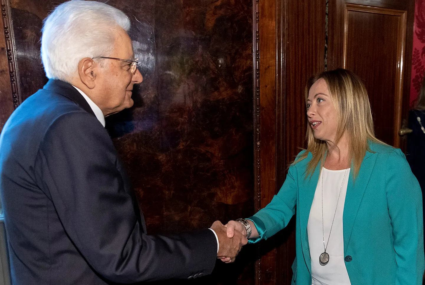 Itaalia president Sergio Mattarella kohtumas erakonna Itaalia Vennad liidri Giorgia Meloniga.