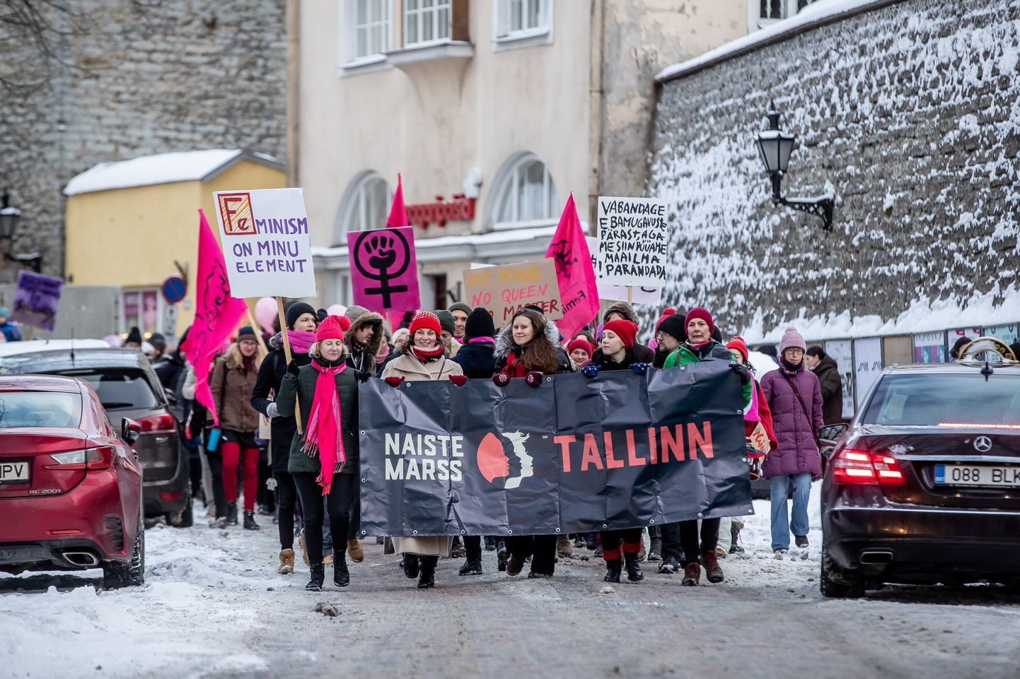 Naiste marss Tallinnas.
