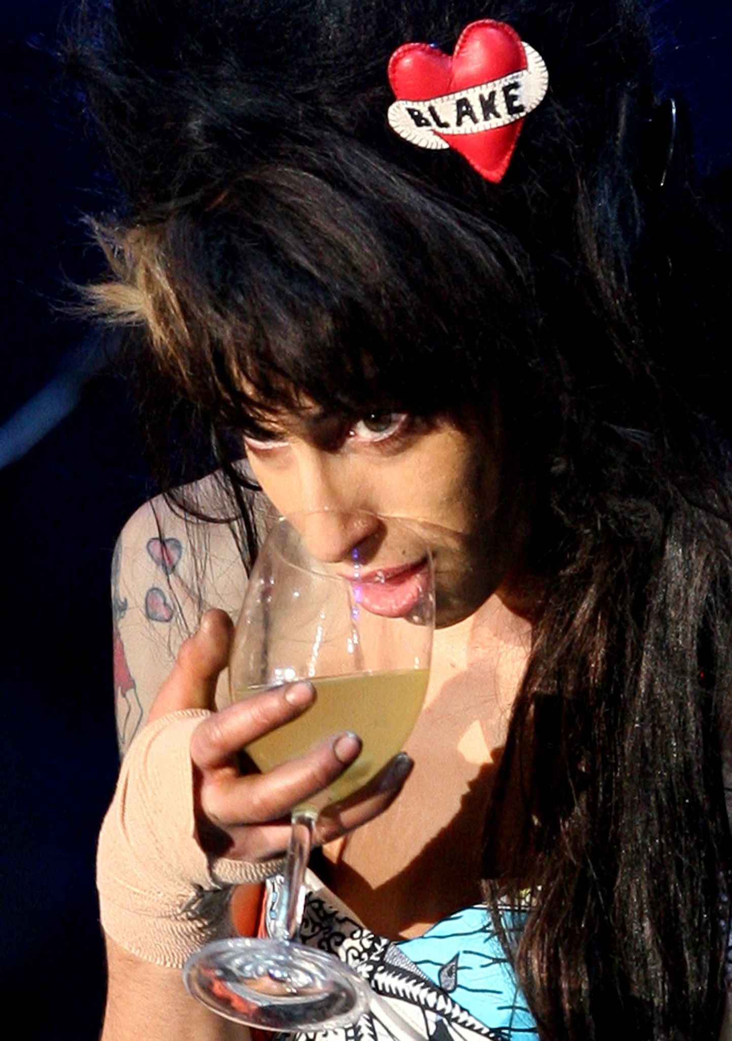 Pildil alkoholiprobleemidega maadlev Briti lauljanna Amy Winehouse.