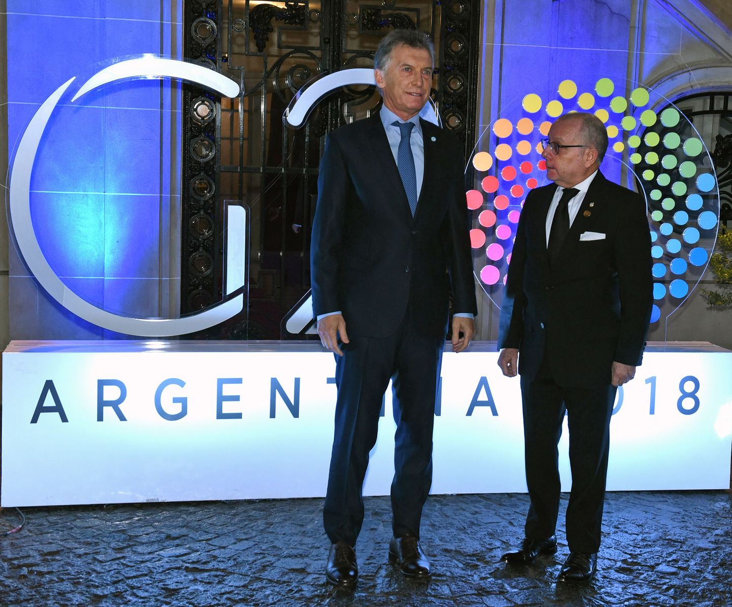 Президент Аргентины Маурисио Макри (слева) и министр иностранных дел Аргентины Хорхе Фори на саммите G20.