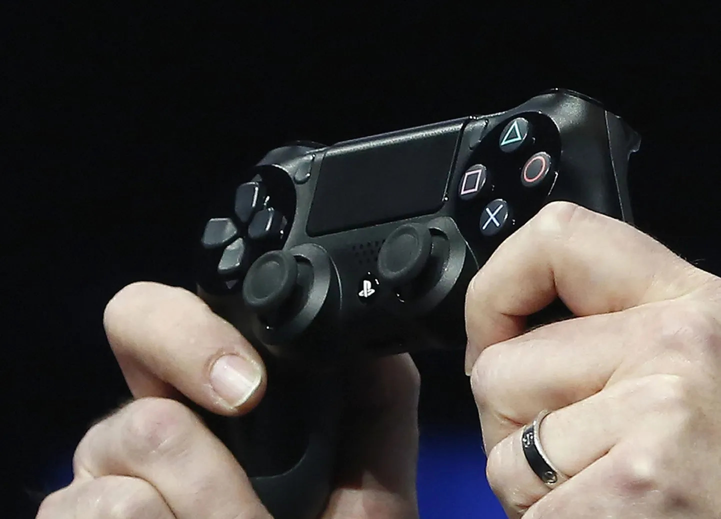 PlayStation 4 juhtimispult Dualshock 4.