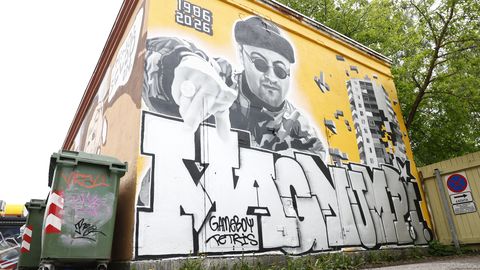 FOTOD JA VIDEO ⟩ Varalahkunud Gameboy Tetrise auks tehti pealinna seinamaal
