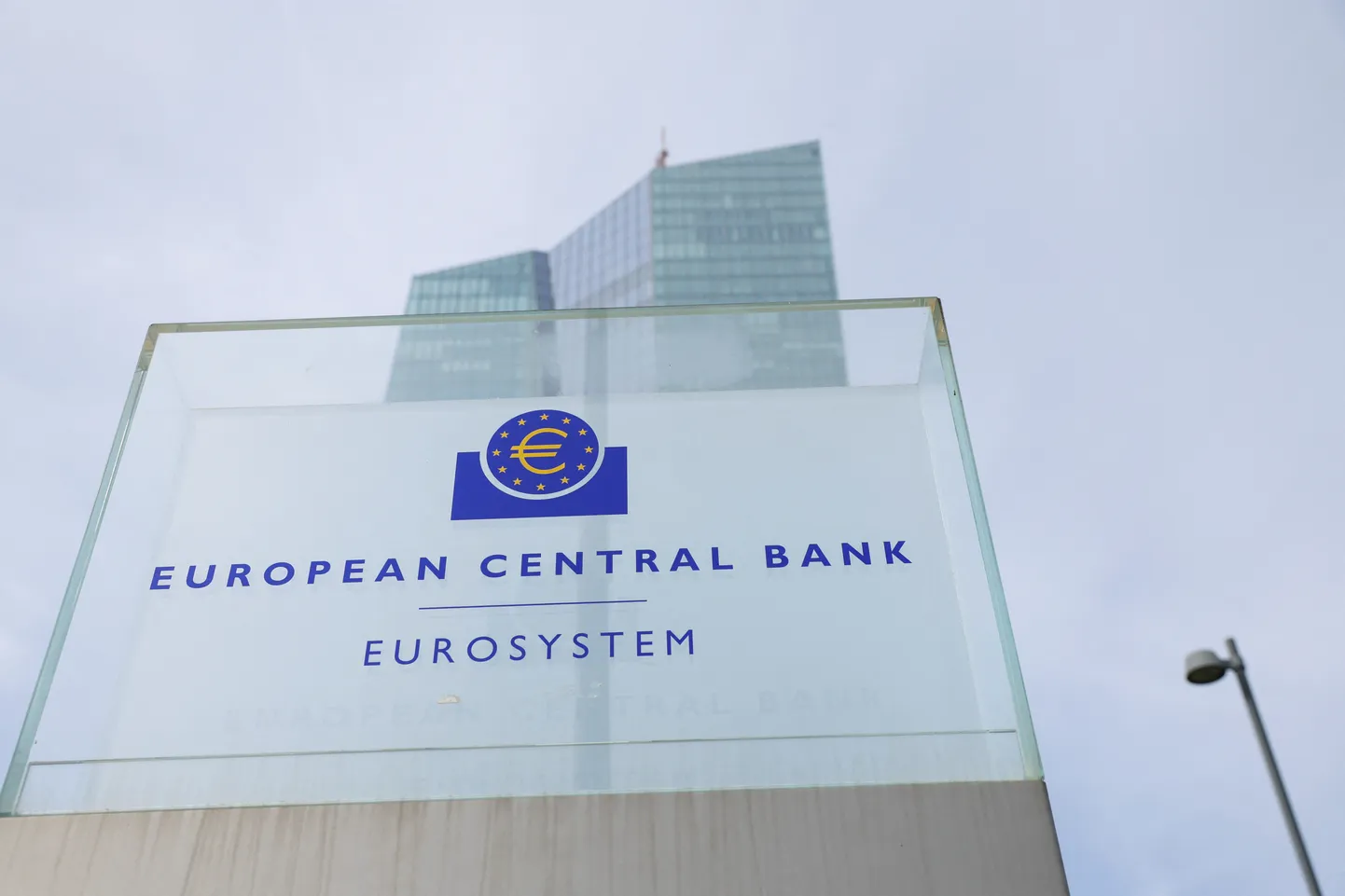 Euroopa Keskpanga intressiotsus tõi börsidele tagasi negatiivsuse