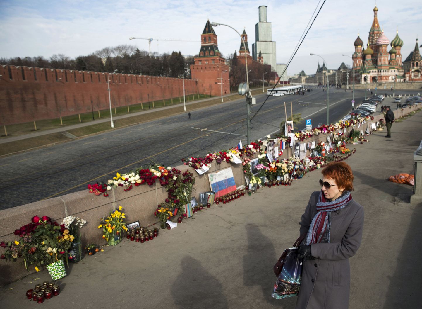 Lilled Boriss Nemtsovi mõrvapaigal 25. märtsil.