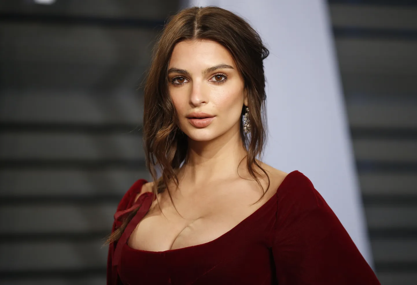 Emily Ratajkowski.