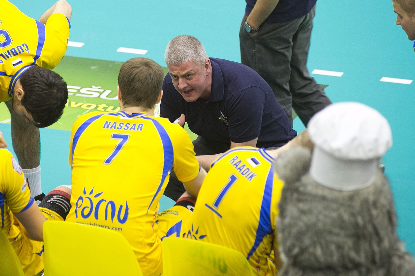 Urmas Tali (keskel) juhendas eelmisel hooajal Pärnu meeskonda