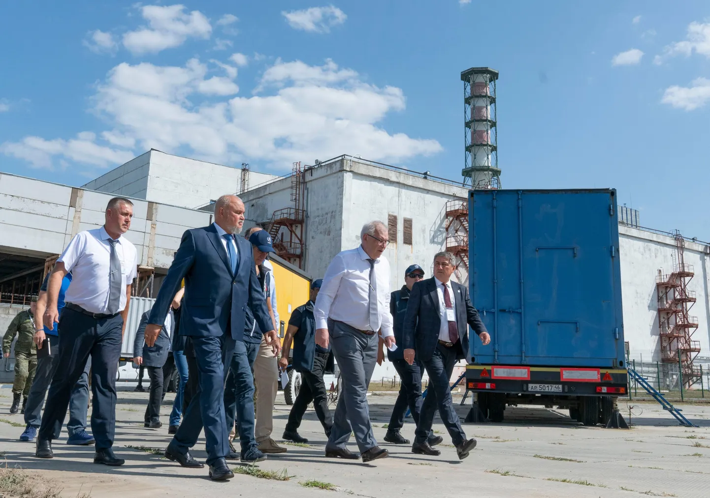 Rahvusvahelise Aatomienergiaagentuuri peadirektor Rafael Grossi väisas delegatsiooniga Kurski tuumaelektrijaama.