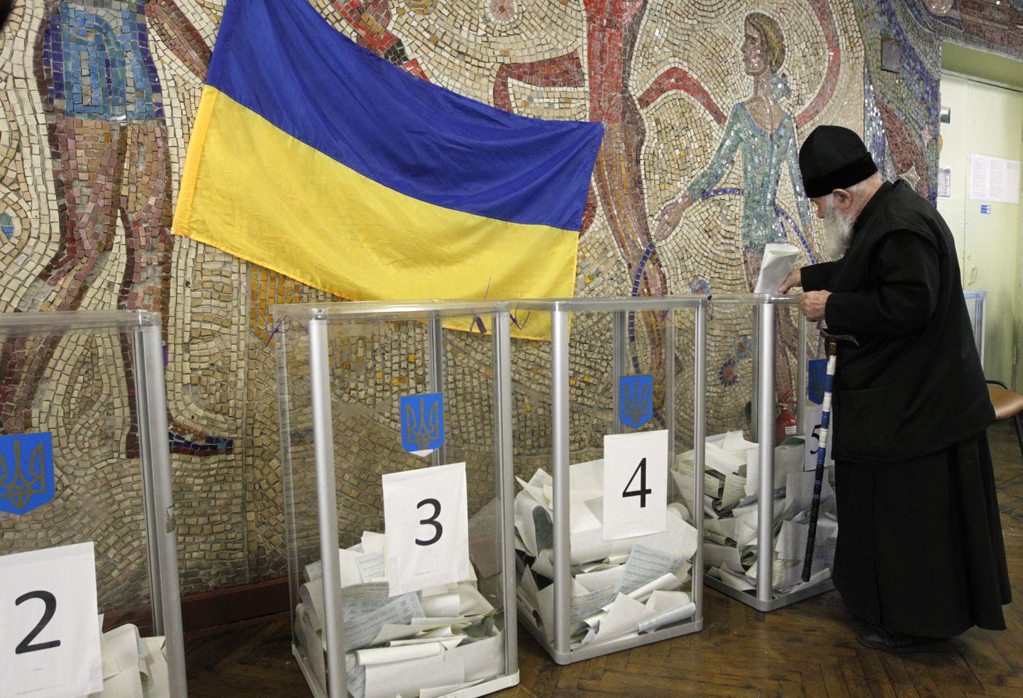 Erakorralised parlamendivalimised toimusid Ukrainas 26. oktoobril.