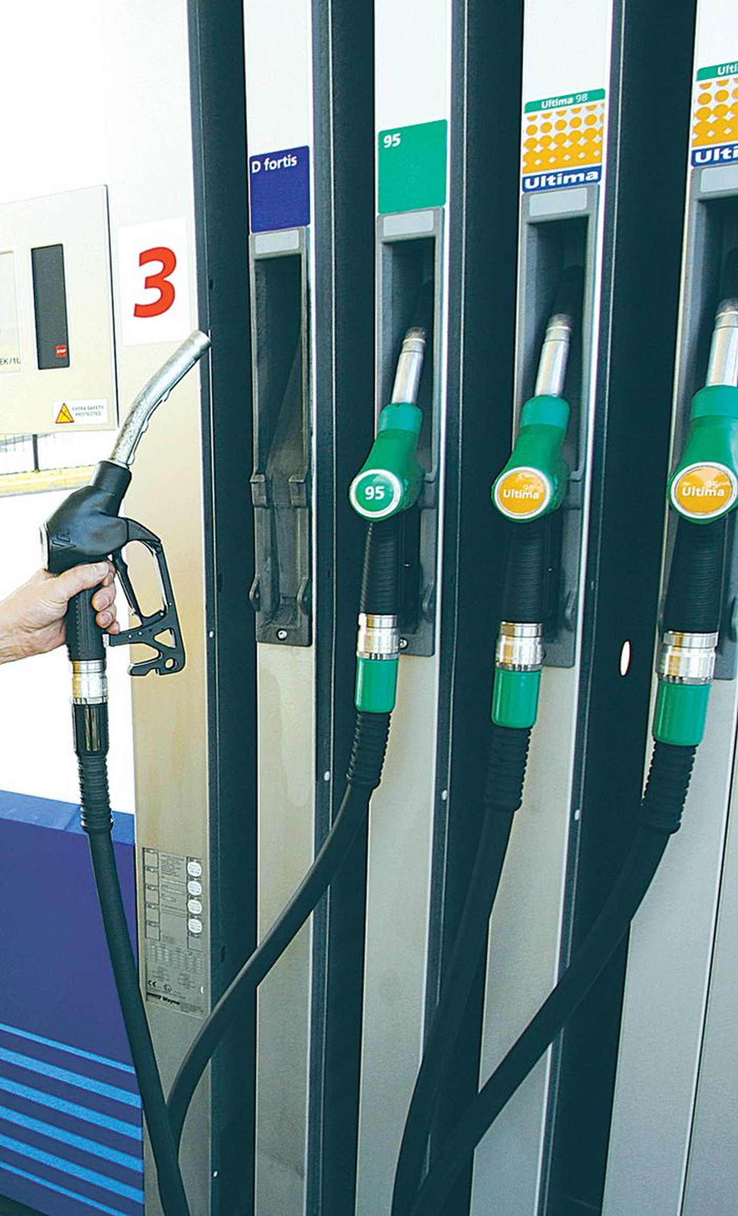 Kütuse hinda kergitab ka 
euro ja USA dollari kurss.
