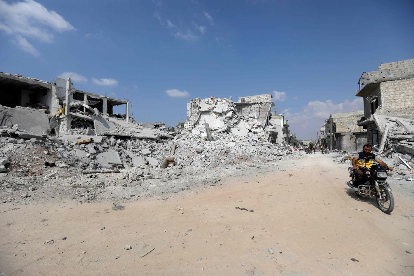 Rünnakutes purustatud hooned Süüria loodeosas.