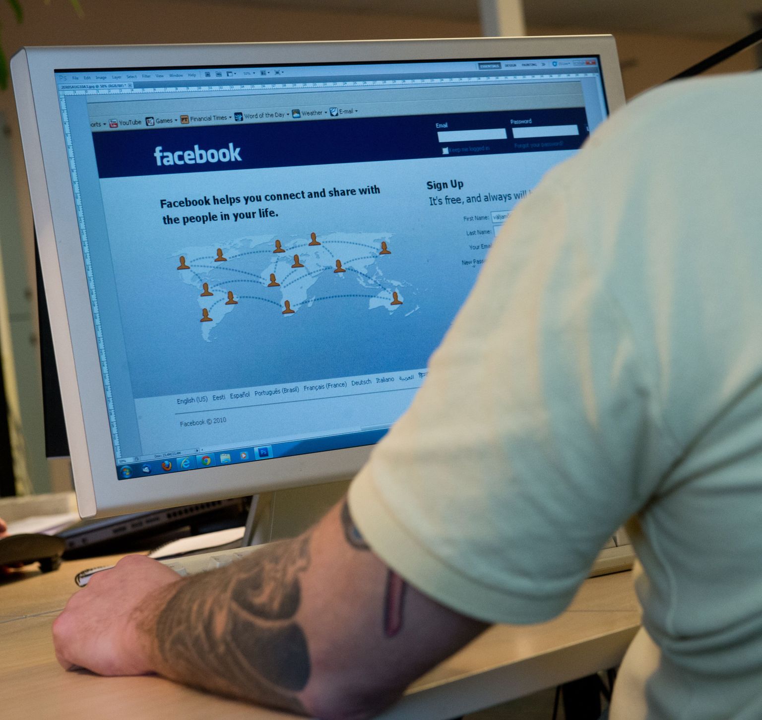 Enamik inimesi, kel on ka arvuti kasutamise võimalus, omavad Facebookis kontot.