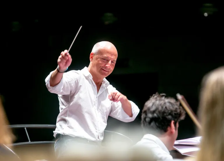 Dirigent Paavo Järvi.