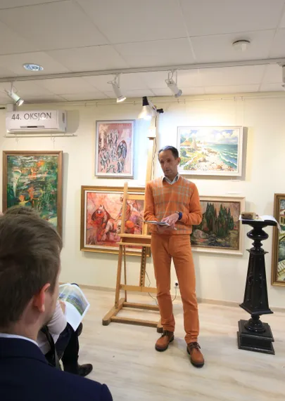 Meelis Kukk pidas maali ostmise järel ka väikse kõne.