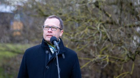 Tartu linnavolinike pöördumine: Urmas Klaas ei saa Tartu linnapea rolliga hakkama