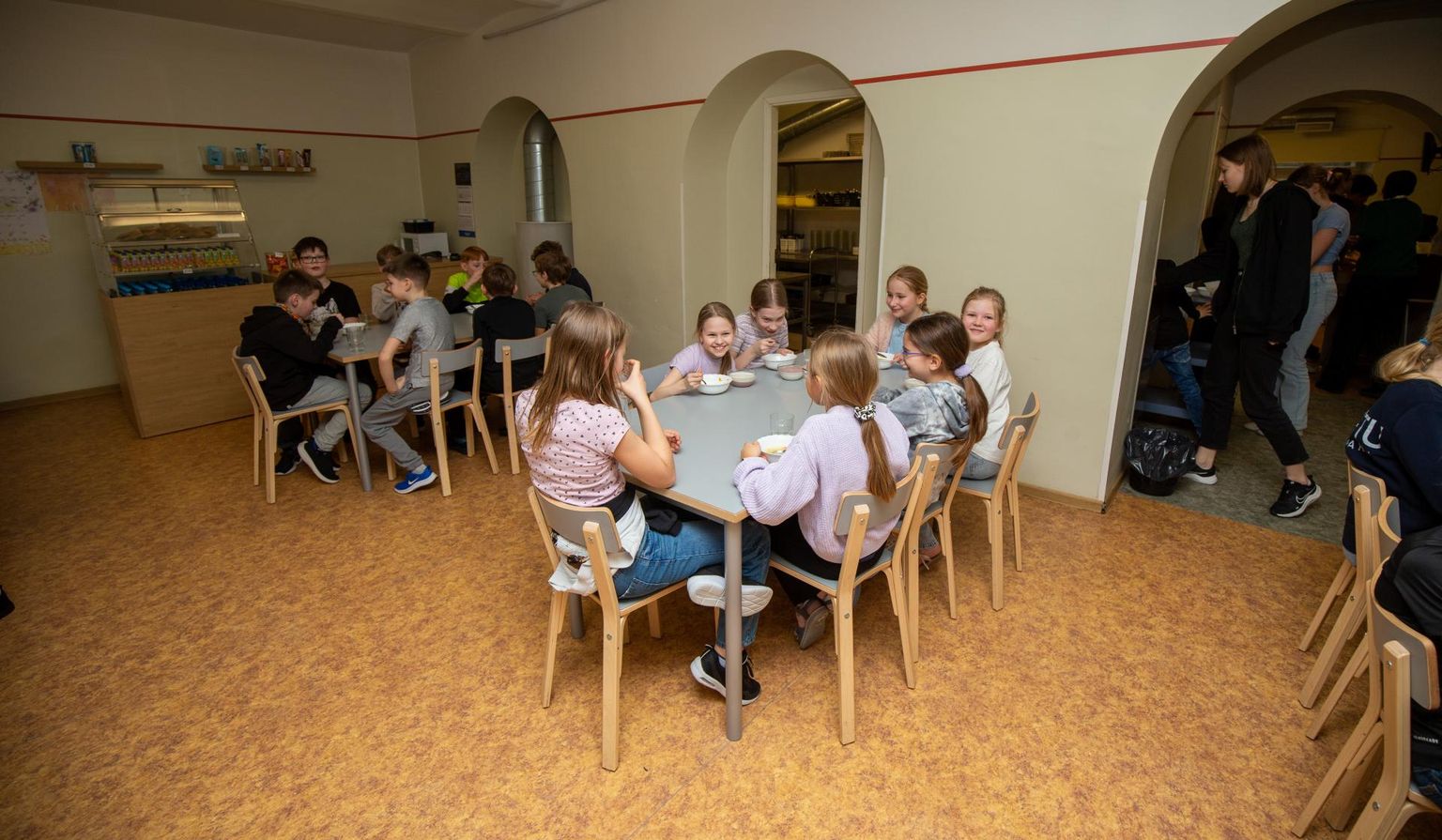 Школьная столовая в тартуской Кесклиннаской школе.