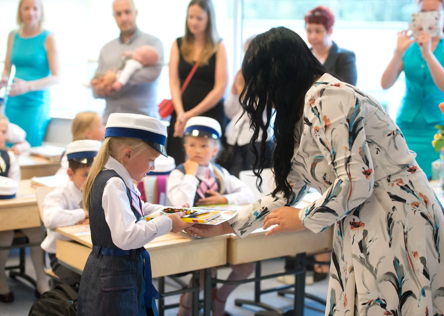Peetri kool, Tallinn, 01.09.2015
Esimese koolipäeva aktus Peetri koolis. 1D klassi õpilased.
FOTO: MIHKEL MARIPUU/POSTIMEES