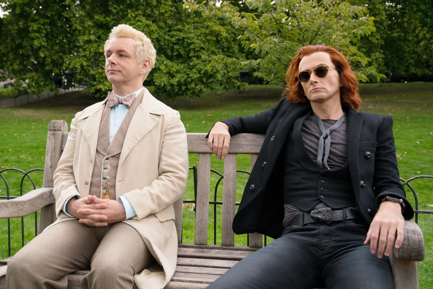 Michael Sheen ja David Tennant sarjas «Good Omens» (2019).