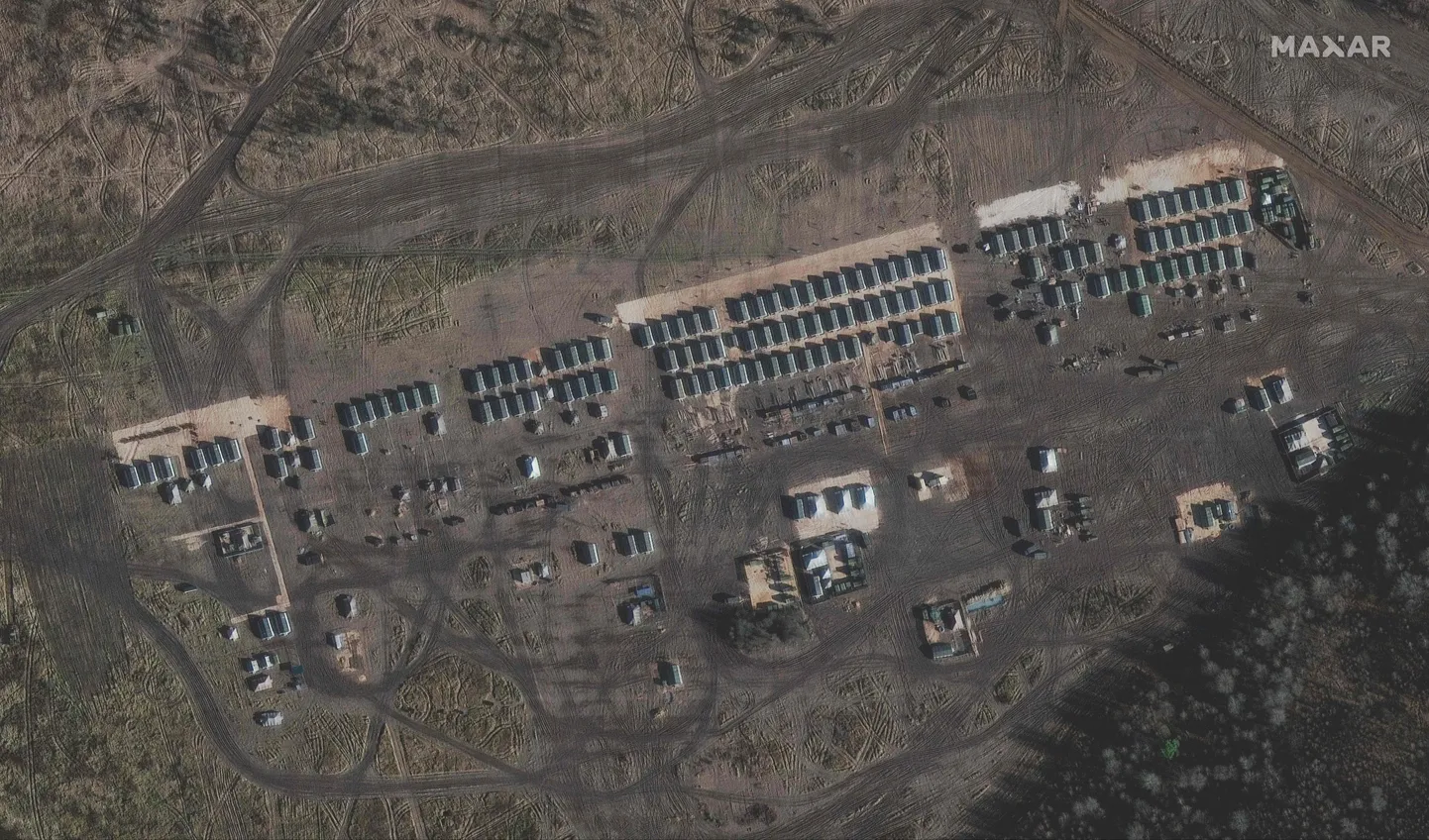 Спутниковый снимок, на котором видны, предположительно, войска РФ, переброшенную в Смоленскую область.