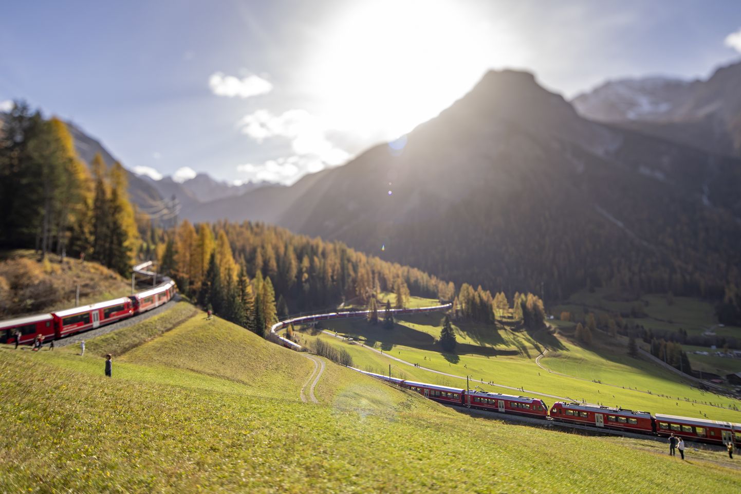 Rekordgarais pasažieru vilciens Šveicē.
